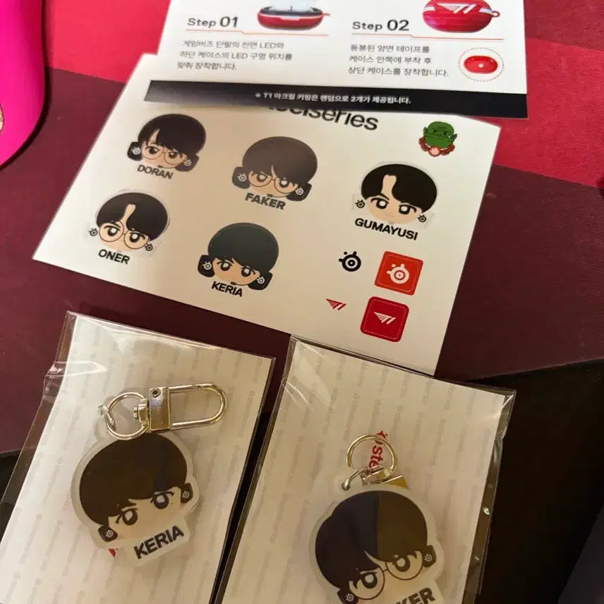 [BUNJANG] T1 Faker &amp; Keria Keyring &amp; Sticker Set / 페이커 케리아 키링 t1 스티커