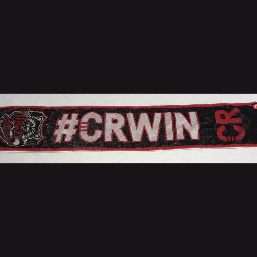 [BUNJANG] Crazy Racoon Slogan Towel / 크레이지 라쿤 슬로건