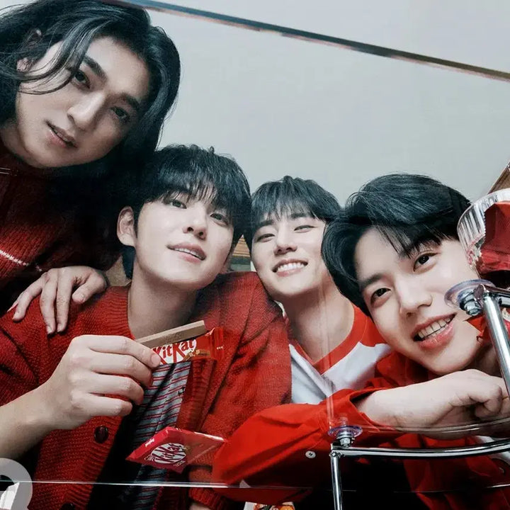 [BUNJANG] Day6 Day6s KitKat Concept GQ Korea Magazine / (새상품) 그룹 데이식스분들의 킷캣 컨셉 화보가 실린 지큐 코리아 잡지 양도합니다