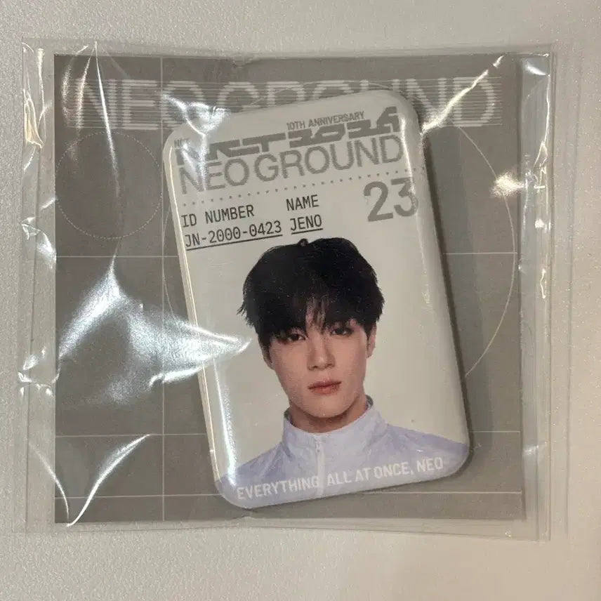 [BUNJANG] NCT 10th Anniversary Jeno Metal Badge / 엔시티 10주년 제노 메탈뱃지