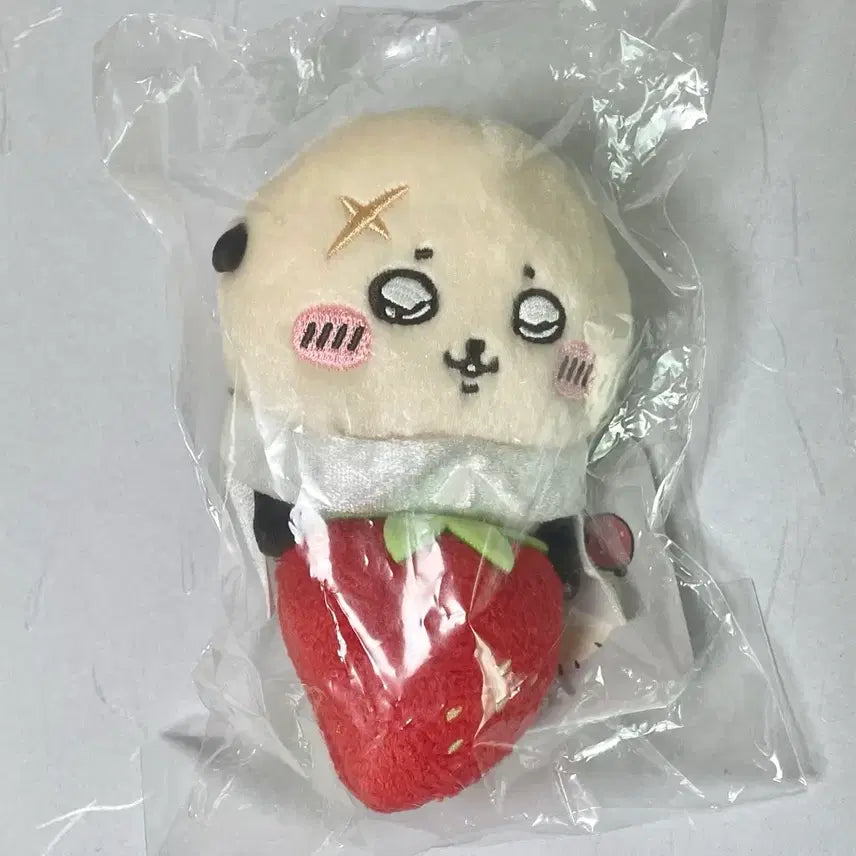 [BUNJANG] Chiikawa Racco Strawberry "Monjaku" Plush Doll / 치이카와 데스크탑 딸기 랏코 먼작귀 인형 누이 마코