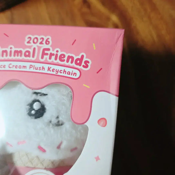 [BUNJANG] T1 Keria "Animals" Ice Cream &amp; Cherry Blossom Plush Set (2 Types, Photocard Included) / T1 티원 케리아 인형 2종 일괄 판매 / 중국 한정 애니멀즈 아이스크림 / 애니멀즈 벚꽃 / 포토카드 포함