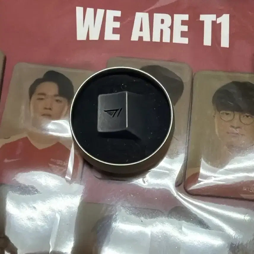 [BUNJANG] T1 2021 Cheering Kit Magnet Keycap Set / 2021 T1 치어링키트 마그넷 키캡 세트