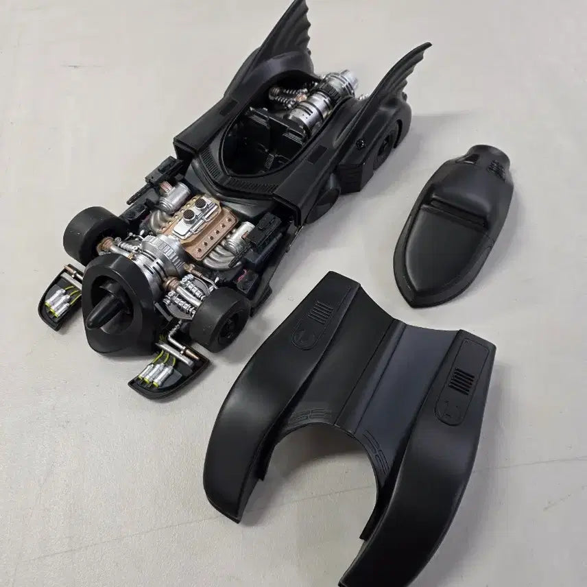 [BUNJANG] Super7 1989 Batmobile Diecast / 슈퍼7 1989 배트모빌