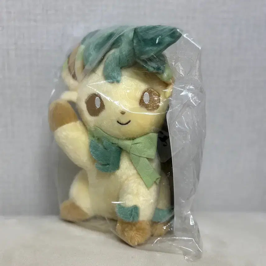 [BUNJANG] LOONA Yves High Five Doll (Rippia) / 이브이즈 하이파이브 인형 (리피아)