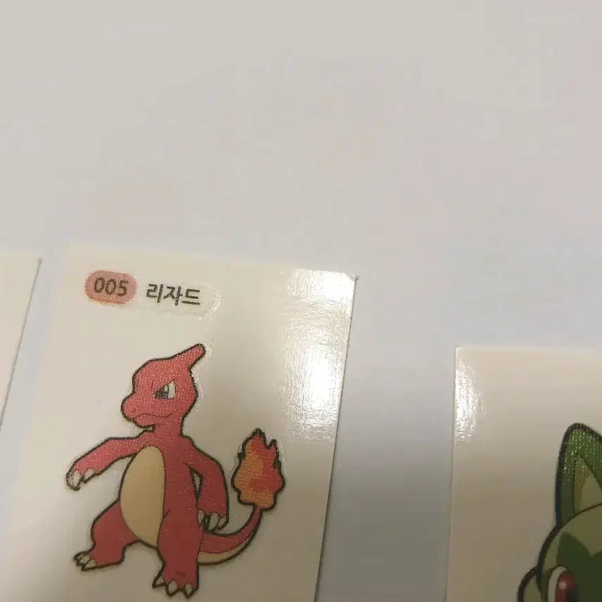 [BUNJANG] Pokemon Stickers Bundle Set: Bulbasaur, Snorlax, Oshawott, Eevee, Charmander, Sprigatito, Pawmi / 포켓몬 띠부씰 이상해씨 잠만보 꼬리선 이브이 리자드 냐오하 미니브