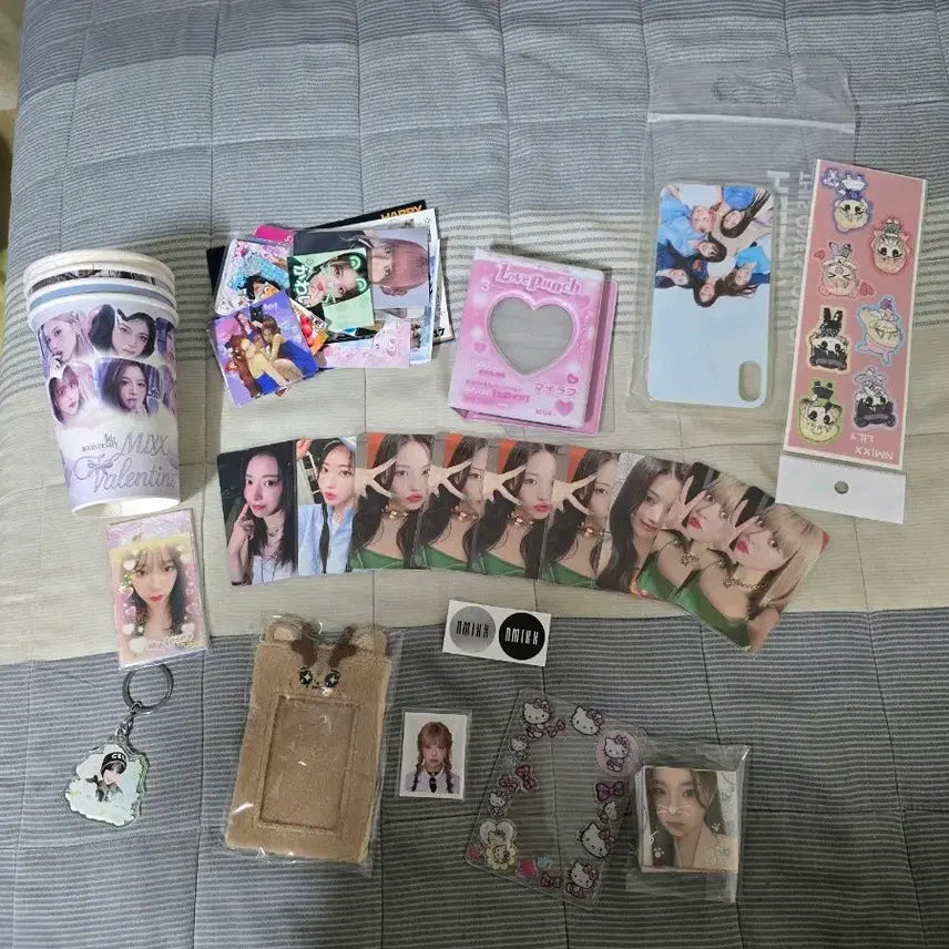 [BUNJANG] Nmixx &amp; Various Groups Idol Merchandise Bundle / 아이돌 비공굿, 공굿 판매