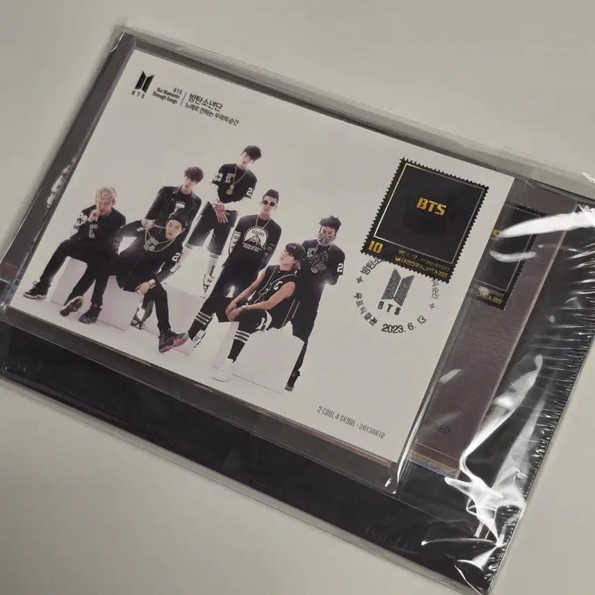 [BUNJANG] BTS Official 10th Anniversary Stamp Package (Sealed) / (미개봉)BTS 공식 10주년 기념우표 패키지