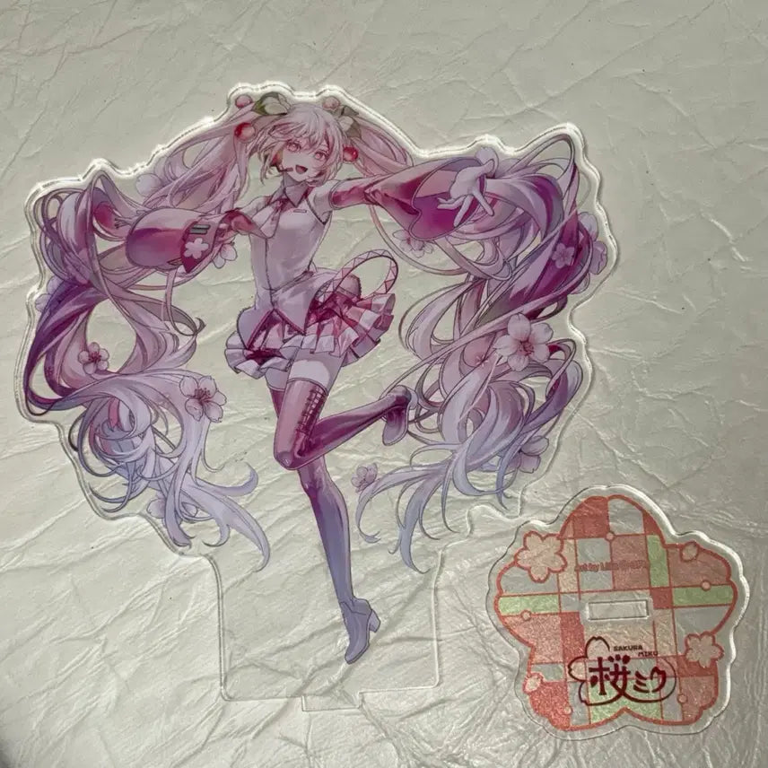 [BUNJANG] Sakura Miku Limited Edition Acrylic Stand / 사쿠라 미쿠 팝업 스토어 한정판 아크릴 하츠네미쿠 보컬로이드