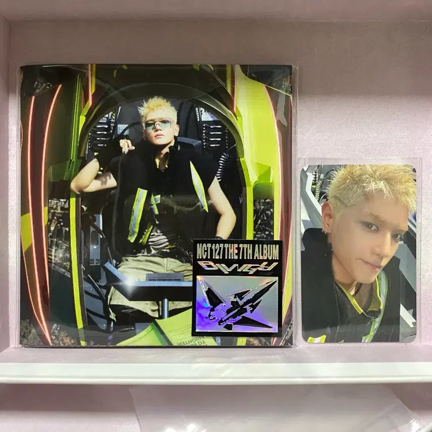 [BUNJANG] NCT127 Taeyong Withmu Pre-order Benefit Jet Poster / [위드뮤 예판특전] 엔시티127 태용 블링이 제트포스터 Jet Poster ver.