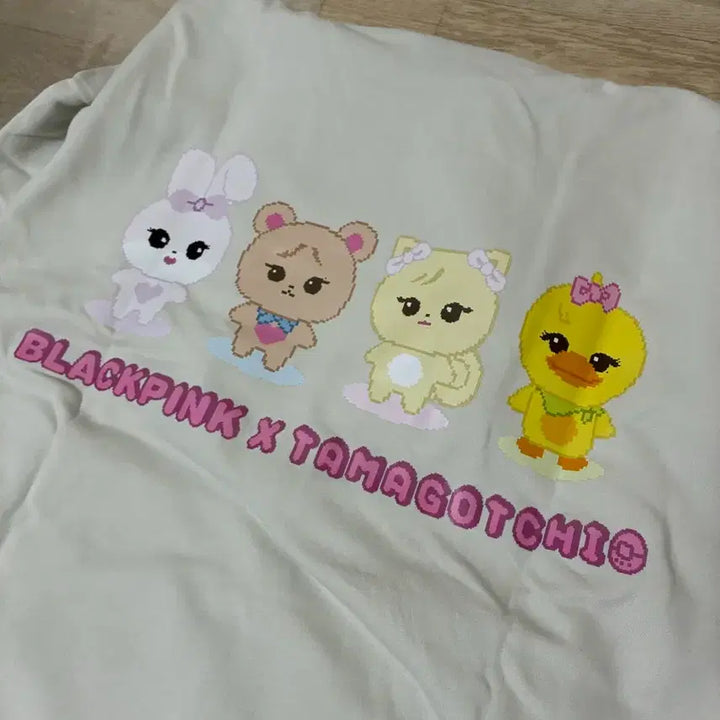 [BUNJANG] BLACKPINK x Tamagotchi Collaboration Hoodie Light Gray M / 블랙핑크 x 다마고치 후드 라이트 그레이 M