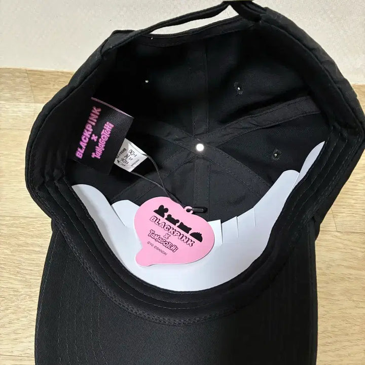 [BUNJANG] Blackpink x Tamagotchi Baseball Cap / 블랙핑크 x 다마고치 야구모자