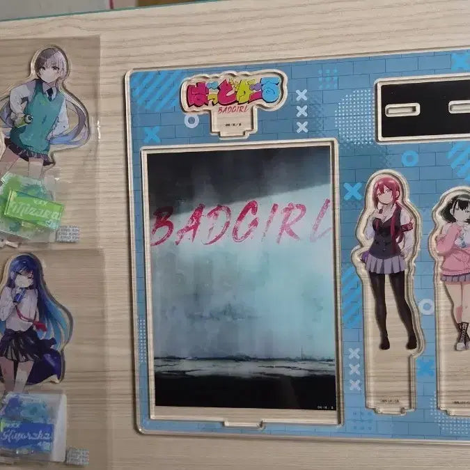 [BUNJANG] Bad Girl Official Acrylic Stand / (택포)배드걸 아크릴 팝니다