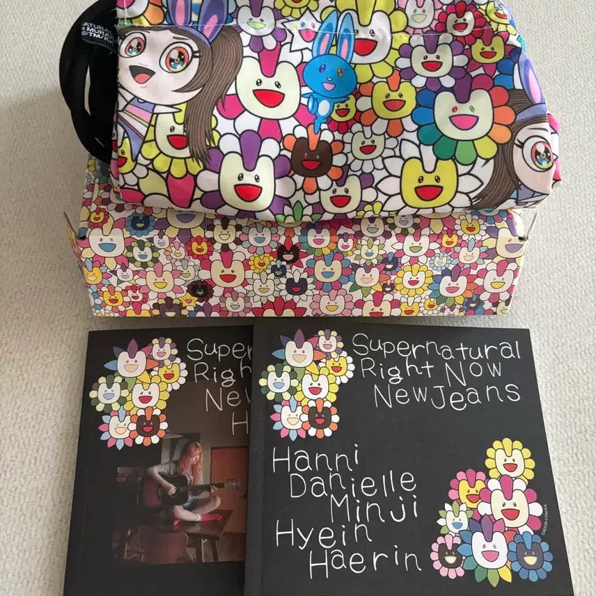 [BUNJANG] NewJeans Hanni Murakami Bag / 뉴진스 하니 단체 앨범 포토북 무라카미 가방
