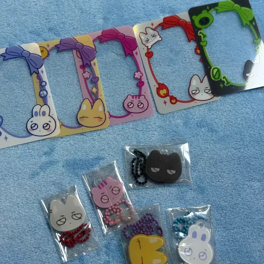 [BUNJANG] Plave MalangPlbe Photocard Frame Keyring Set / 플레이브 말랑플브 비공굿 포카프레임 키링