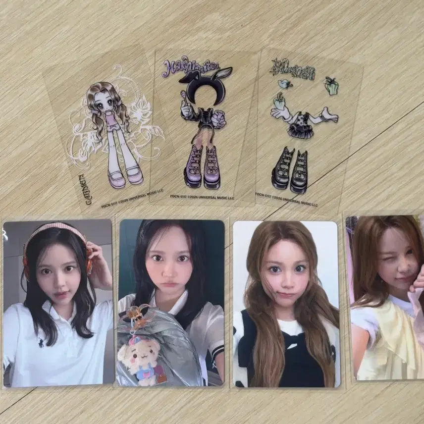 [BUNJANG] Hatsune Miku Iconic Heart Universal Limited Edition Carmen Photocard / 하츠투하츠 아이코닉 하트 유니버셜한정판 카르멘  포카 앨포