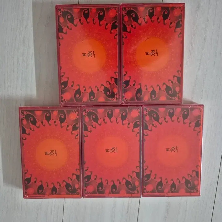 [BUNJANG] Seo Taiji Ultraman Yeah Cassette Tape Bundle Set (5 Tapes) / 미개봉 서태지 울트라맨이야 카세트테이프 5개 일괄