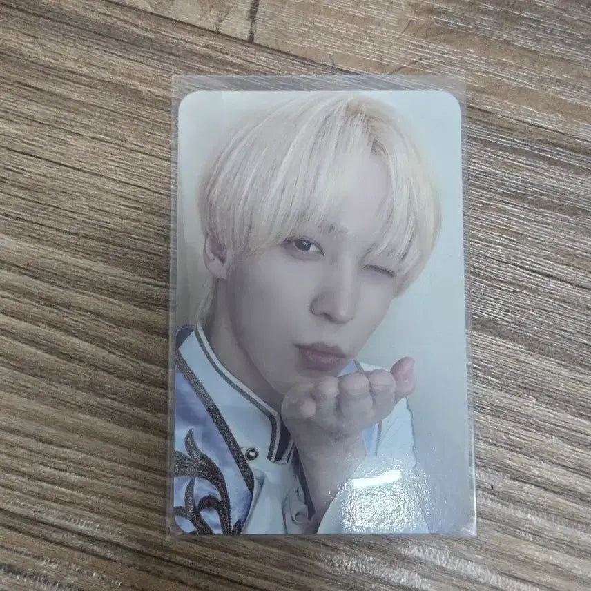 [BUNJANG] Ateez Yunho Cutieze POB / 에이티즈 윤호 큐티즈 특전 양도합니다
