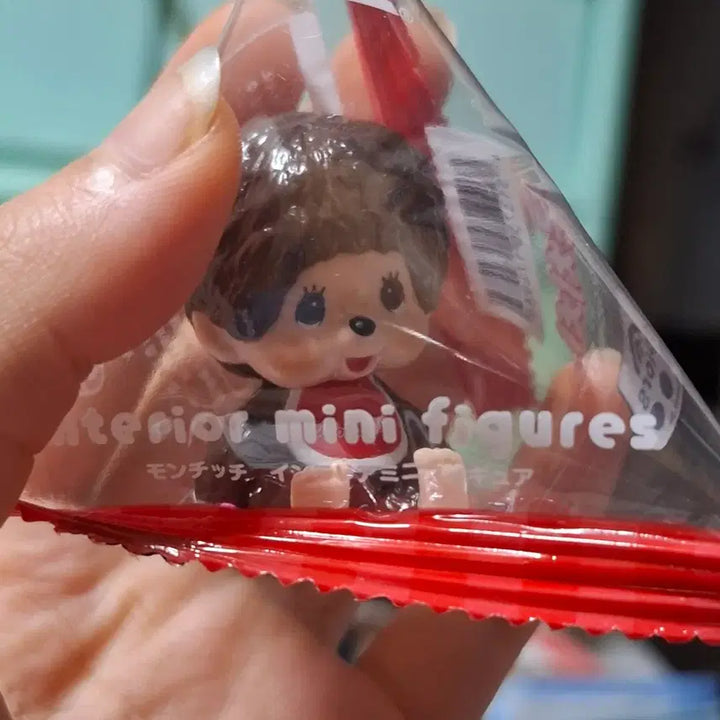 [BUNJANG] Monchhichi Two Poses Figure (Random) / 몬치치 피규어