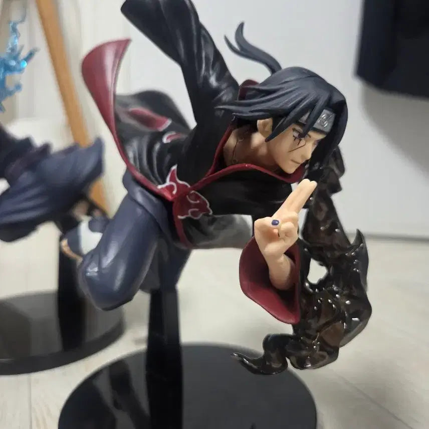 [BUNJANG] Naruto Itachi &amp; Sasuke Figure Bundle Set / [일괄] 나루토 GIGO 이타치, 사스케 피규어