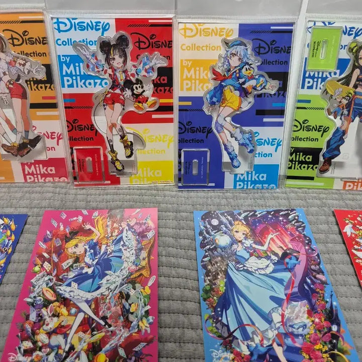 [BUNJANG] Mika Picazo Disney Characters Acrylic / 미카피카조 디즈니 캐릭터 아크릴
