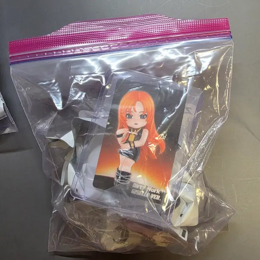 [BUNJANG] aespa Popmart Dirty Work Giselle Figure / 에스파 팝마트 피규어 diry work 지젤