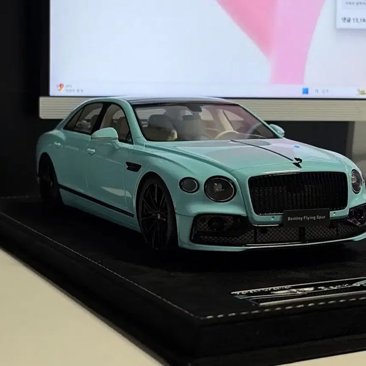 [BUNJANG] HH Model 1:18 Bentley Flying Spur Tiffany Black Line Diecast Model / 1:18 다이캐스트 HH모델 벤틀리플라잉스퍼 티파니블랙라인