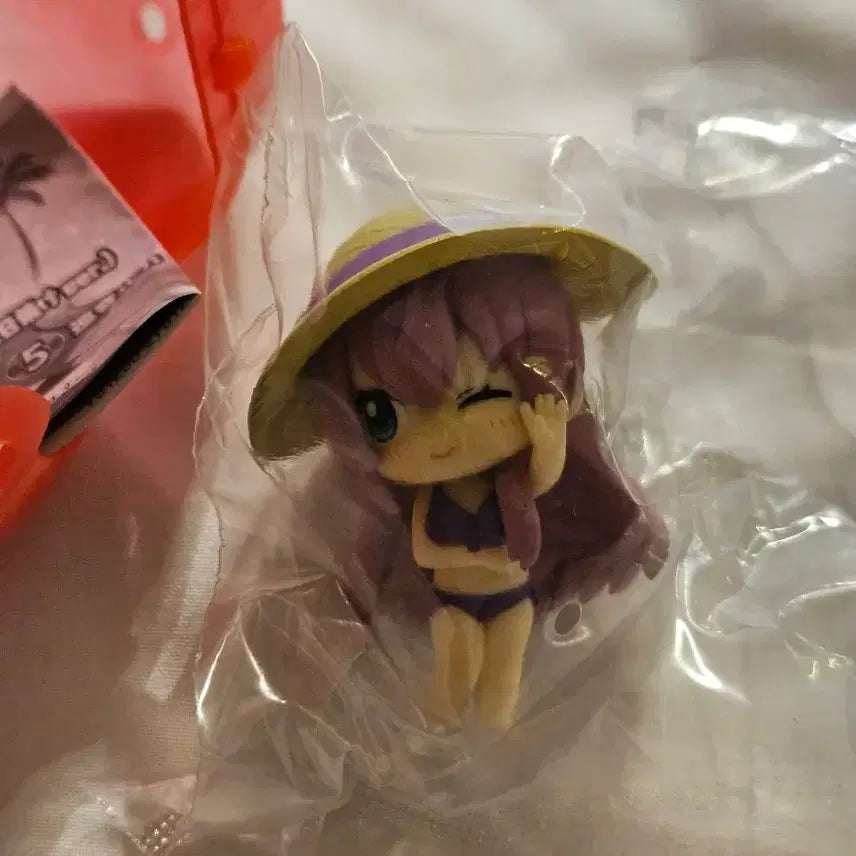 [BUNJANG] Vocaloid Megurine Luka Swimsuit Figure / 보컬로이드 메구리네 루카 수영복 피규어