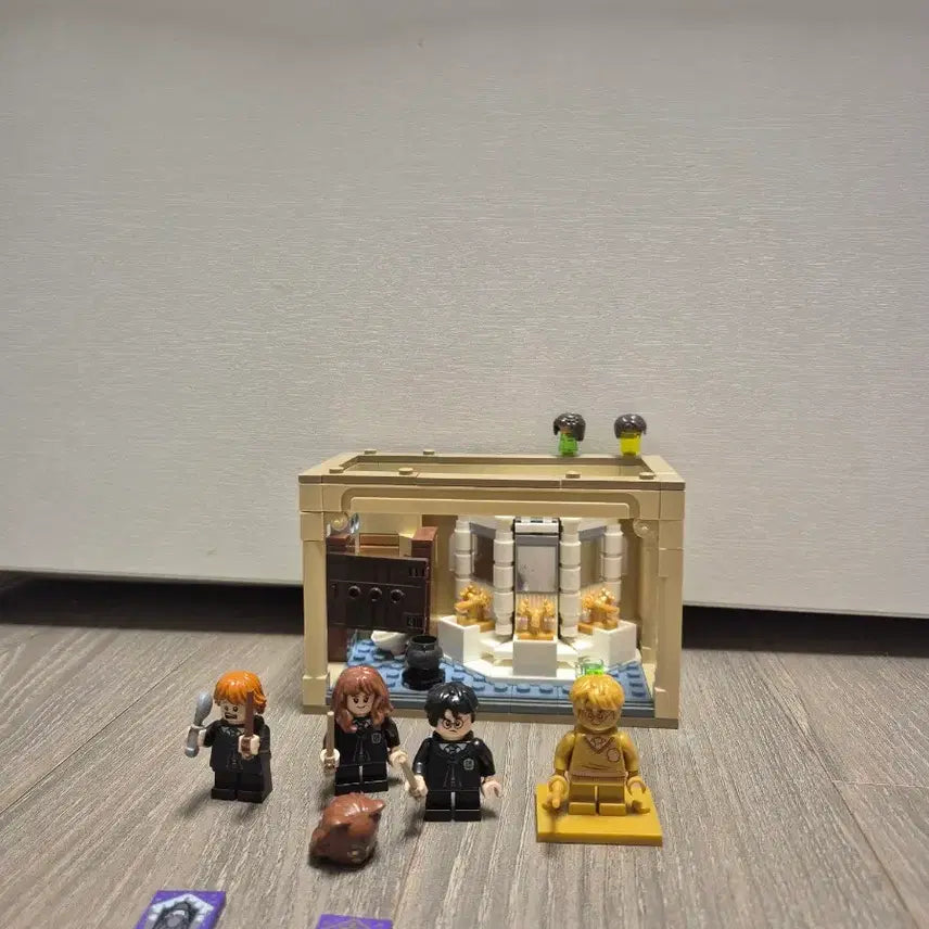[BUNJANG] LEGO Harry Potter Polyjuice Potion Mistake 76386 &amp; Dumbledore&