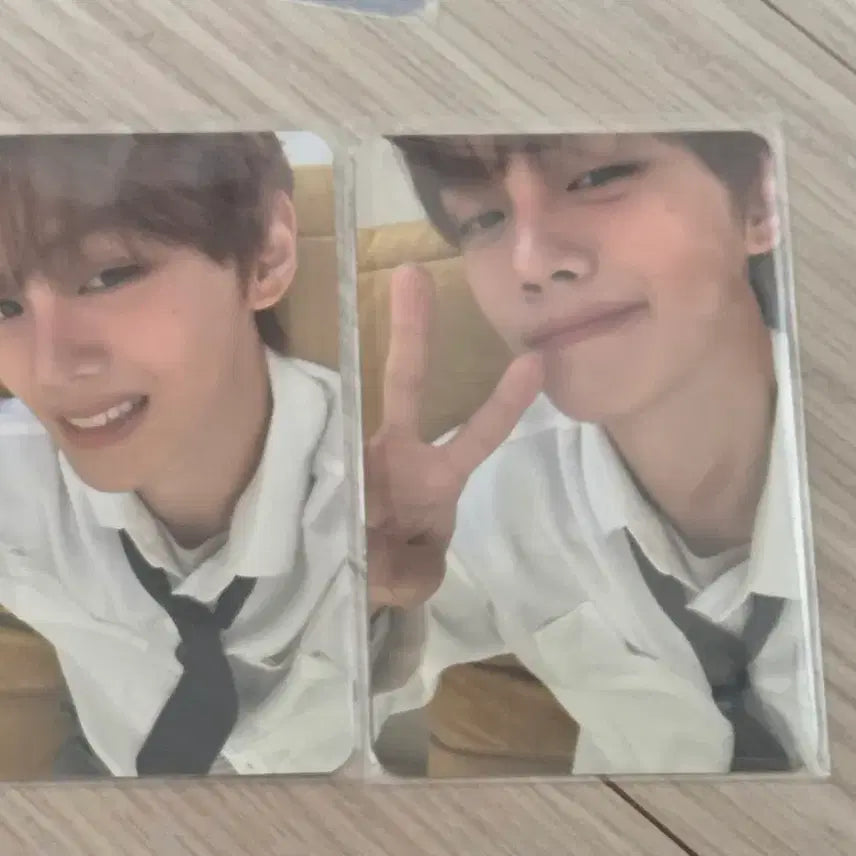 [BUNJANG] ZB1 Kim Gyuvin Colorgram Photocard Bundle Set / 앤더블 제베원 김규빈 컬러그램 포카 2장 일괄
