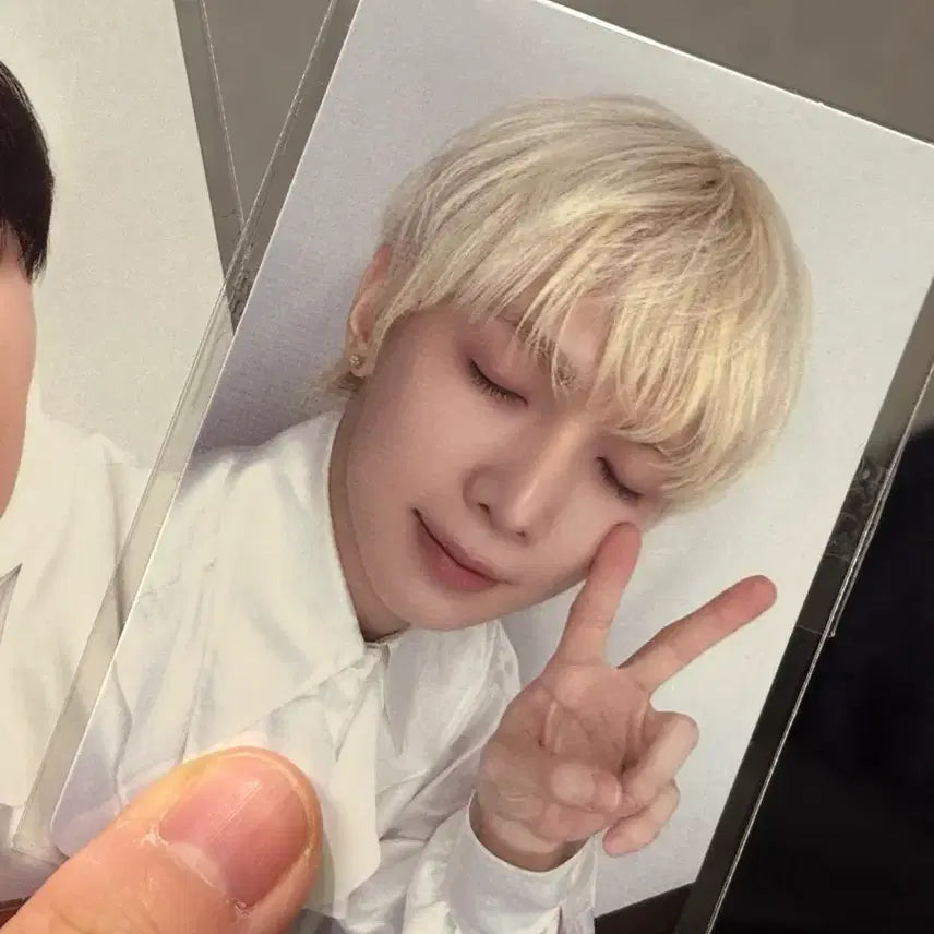 [BUNJANG] ATEEZ x ANITEEZ In a Dream Lucky Draw Photocard (Yeosang) / 에이티즈 X 애니티즈 인 데자부 팝업 10만원 특전 포토카드 판매