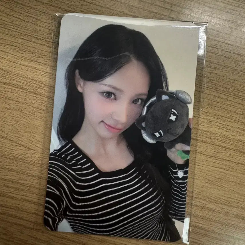 [BUNJANG] RESCENE Woni Remini Jota Photocard / 리센느 원이 레미니 조타 포카