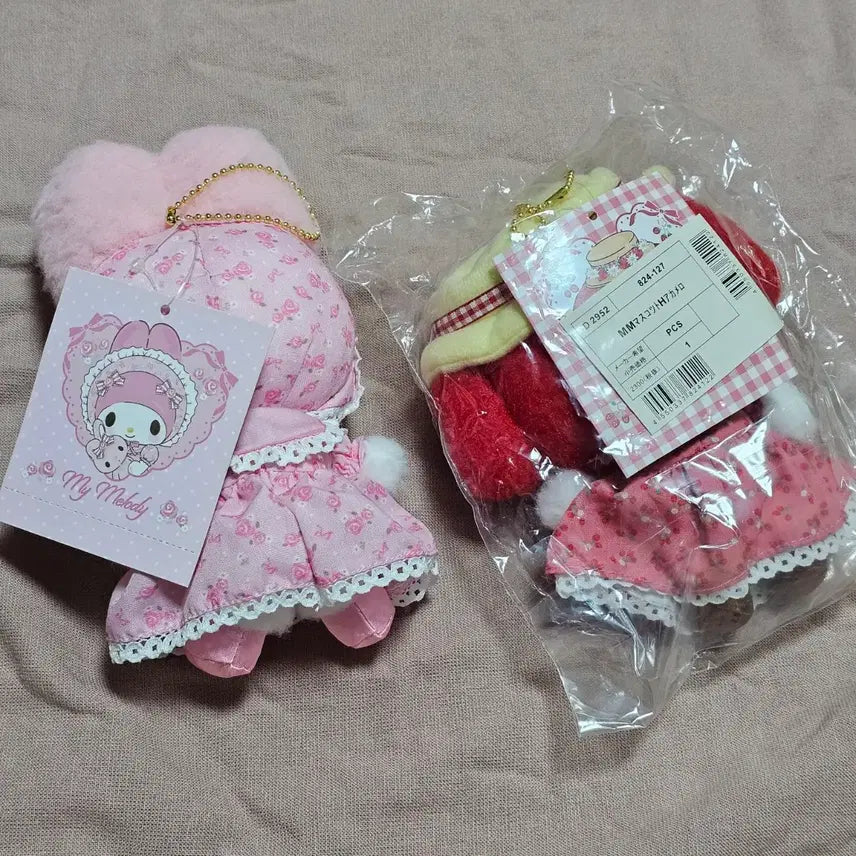 [BUNJANG] My Melody Momomelo &amp; Acamelo Mascot Plush Bundle / 마이멜로디 모모메로 아카메로 마스코트 인형 일괄