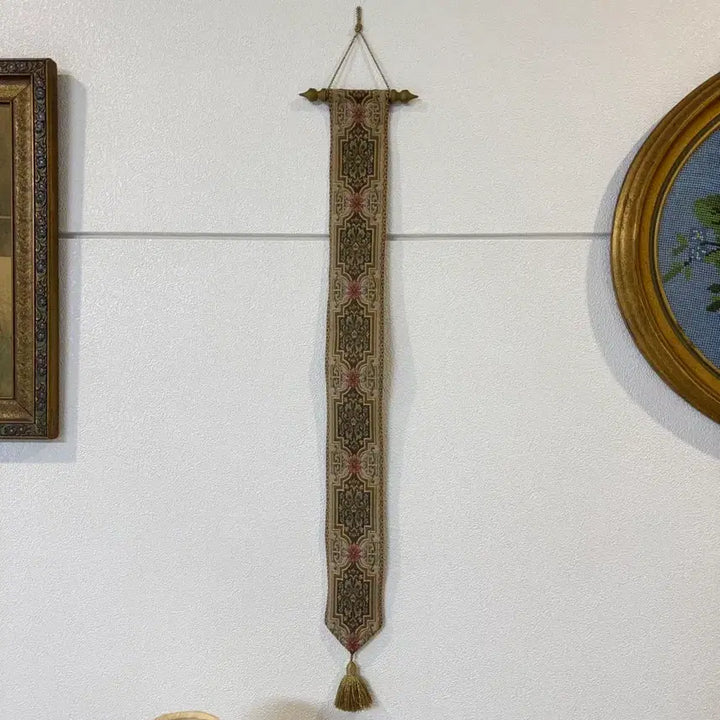 [BUNJANG] Antique German "Bell Pull" Tapestry Wall Hanging / 독일산 앤틱 벨풀 타피스트리 벽걸이 장식