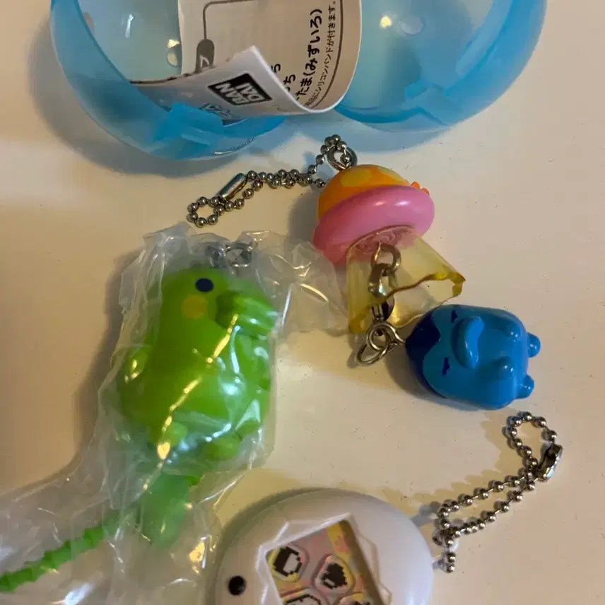 [BUNJANG] Tamagotchi Kuchipatchi Colorful + Ginjirochi Gacha Set Bundle / 다마고치 구치파치 주댕치 컬러풀 + 긴지로치 가챠 세트 일괄