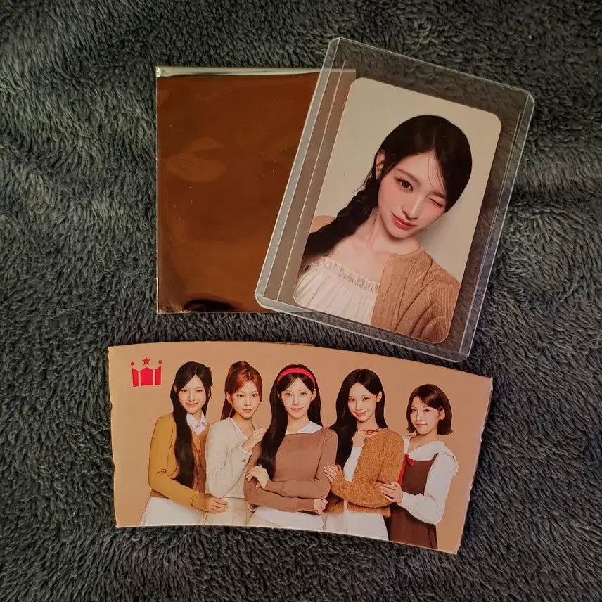 [BUNJANG] Hallis x RESCENE Official Merchandise Photocards (Wonhee, Minami, Liv, May, JENA) / 신상 할리스 한정 공식굿즈 사진 셀카 포카 RESCENE 원이 미나미 리브 메이 제나