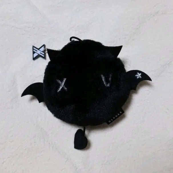 [BUNJANG] XG Xdinary Heroes Villains Plush Keychain / 엑디즈 립앤폴 빌런즈 인형 플러시 키링