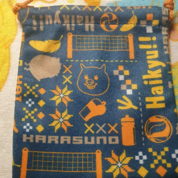 [BUNJANG] Haikyuu Karasuno High School Symbol Assorted Pouch / 하이큐 카라스노 심볼 그림 모듬 파우치