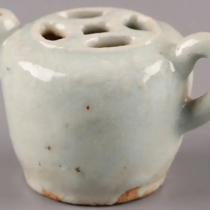 [BUNJANG] 18th-19th Century Joseon Dynasty Celadon Porcelain Small Water Dropper / 청자백자 소형 주전자형 연적