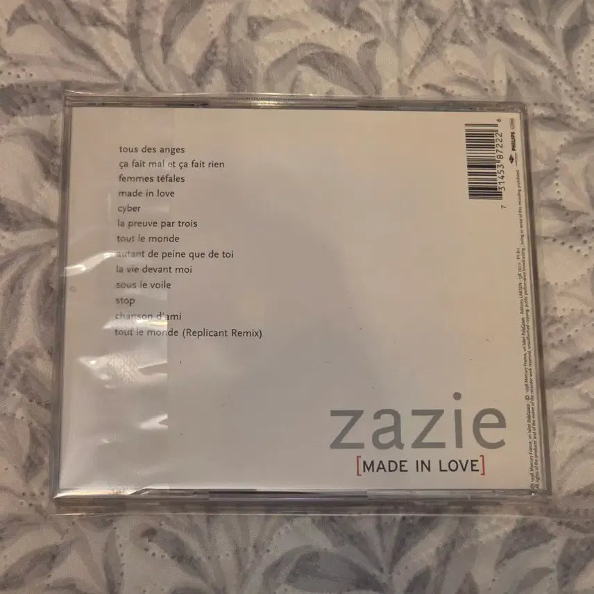 [BUNJANG] Zazie Made in Love French Chanson CD / zazie 자지 MADE IN LOVE 프랑스 샹송 CD 중고