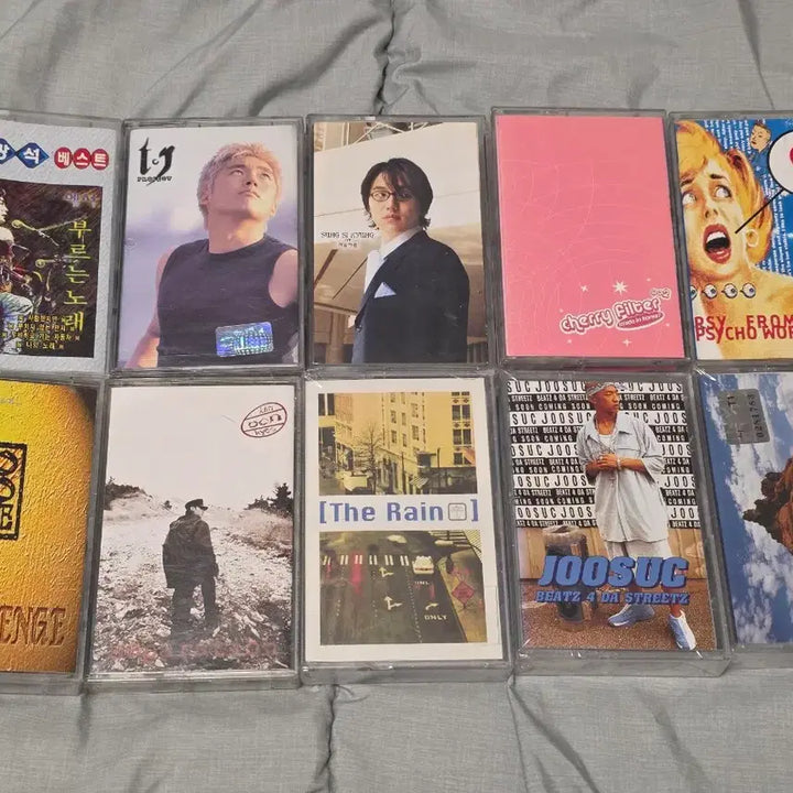 [BUNJANG] Cassette Tape Bundle Set (20 Official + 28 Blank) / 카세트 테이프 일괄판매
