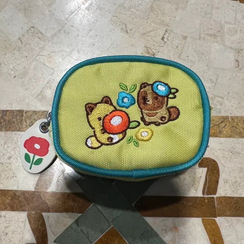 [BUNJANG] Vintage Japanese Fox and Racoon Airpods Pouch / 일본 여우와 너구리 에어팟 파우치 빈티지 고전 여우와 너구리 인형