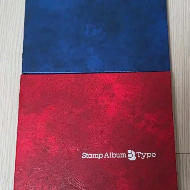 [BUNJANG] Stamp Album B Type Set (Red/Blue) / 우표 앨범 B타입 (레드/블루) 2권 일괄