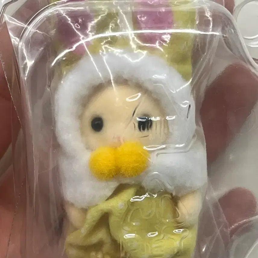 [BUNJANG] Sylvanian Families Colorful Rabbit Yellow / 실바니안 컬러풀 토끼 노랑