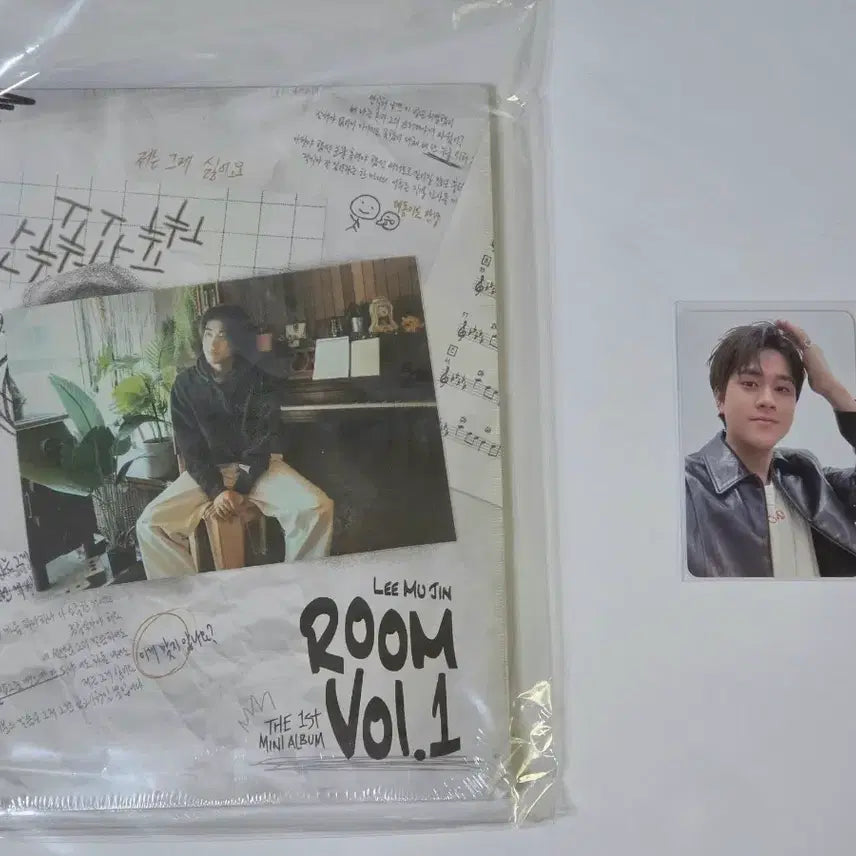 [BUNJANG] Lee Mujin Mini 1st Album Room Vol.1 Sealed / [앨범] 이무진 미니 1집 Room Vol.1 미개봉
