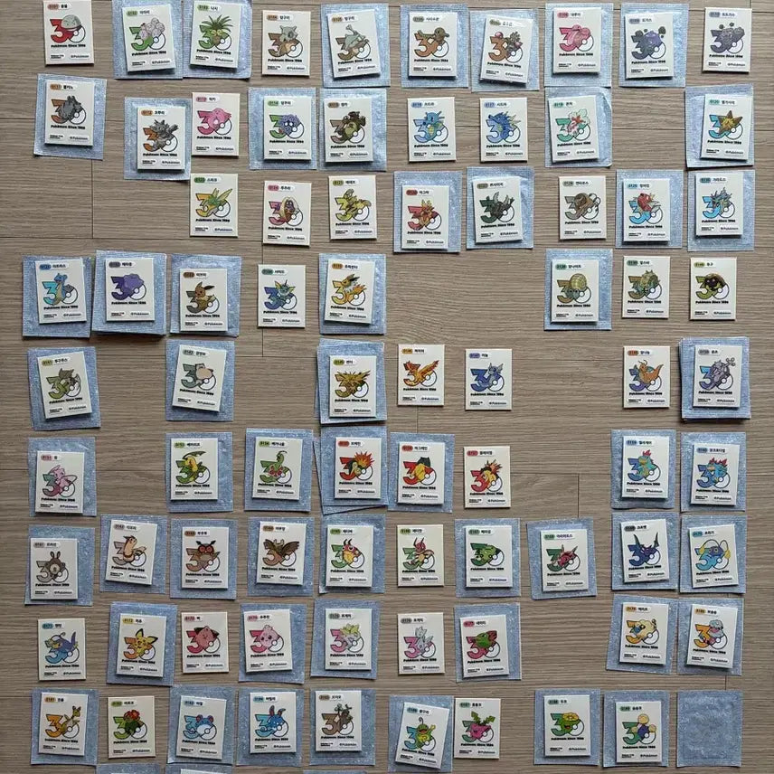[BUNJANG] Pokemon 30th Anniversary Logo Stickers (1013 types) / 포켓몬 30주년 로고 띠부씰 1013종 교환