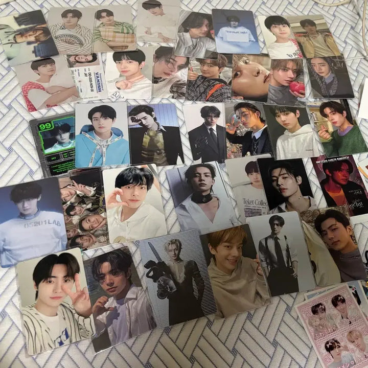 [BUNJANG] Enhypen Album Inclusions &amp; Merchandise / 엔하이픈 구성품 굿즈