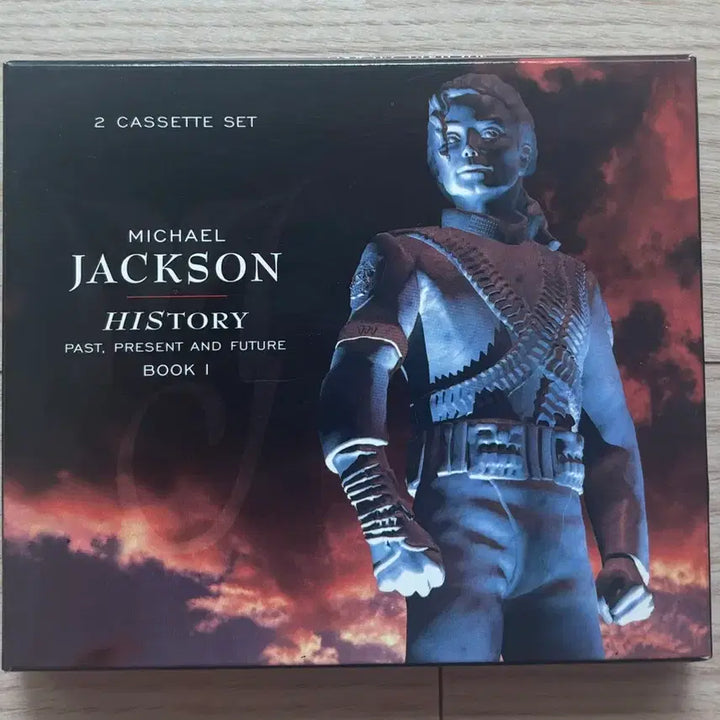 [BUNJANG] Michael Jackson HIStory: Past, Present and Future, Book I Double Cassette Tape Album (Sony Music Licensed) / 마이클 잭슨 HIStory 소니뮤직 라이센스 더블 카세트 테이프 음반