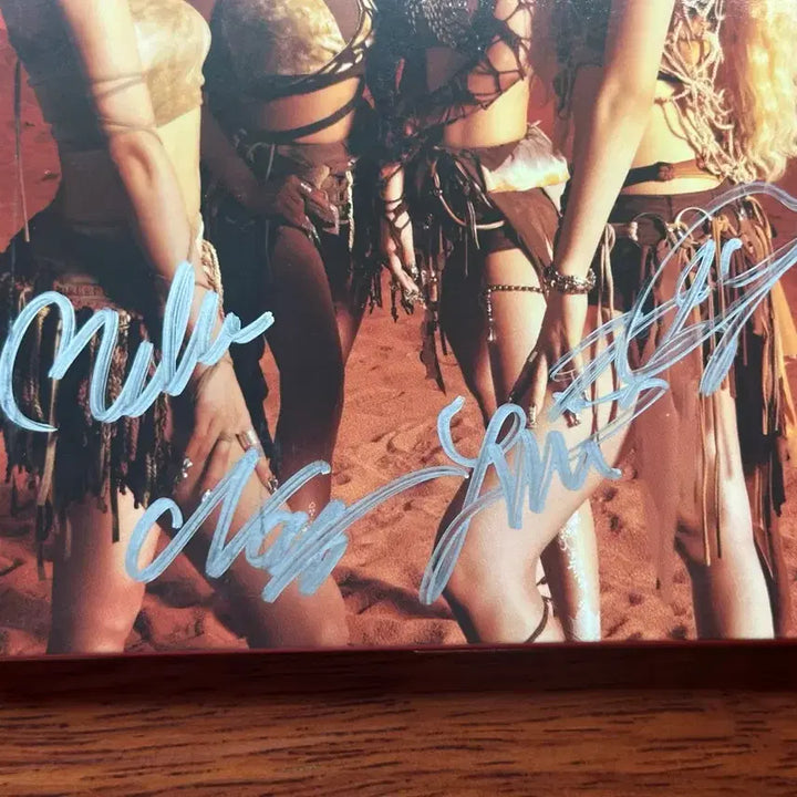[BUNJANG] Kiss Of Life Signed Album / 키스오브라이프 Kiss Of Life 친필 싸인 앨범