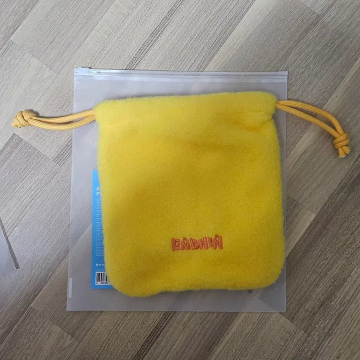 [BUNJANG] ENHYPEN Niki Funi Pouch / 엔친 니키 퓨니 파우치